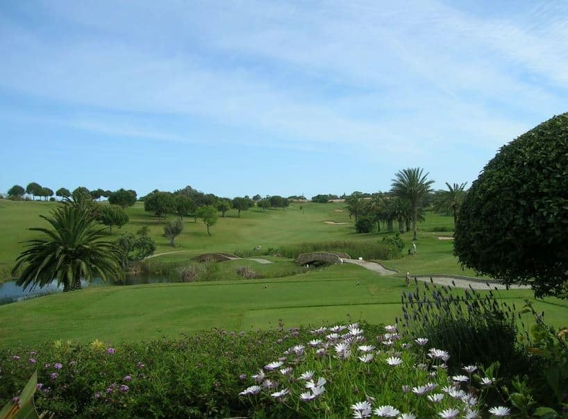 view of the golf course from the garde at Villa with private garden access to golf and pool - Lagos, Porto