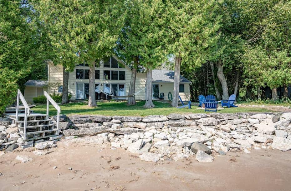 Lake Michigan house with Sand Beach in Door County, Wisconsin seen from the beach