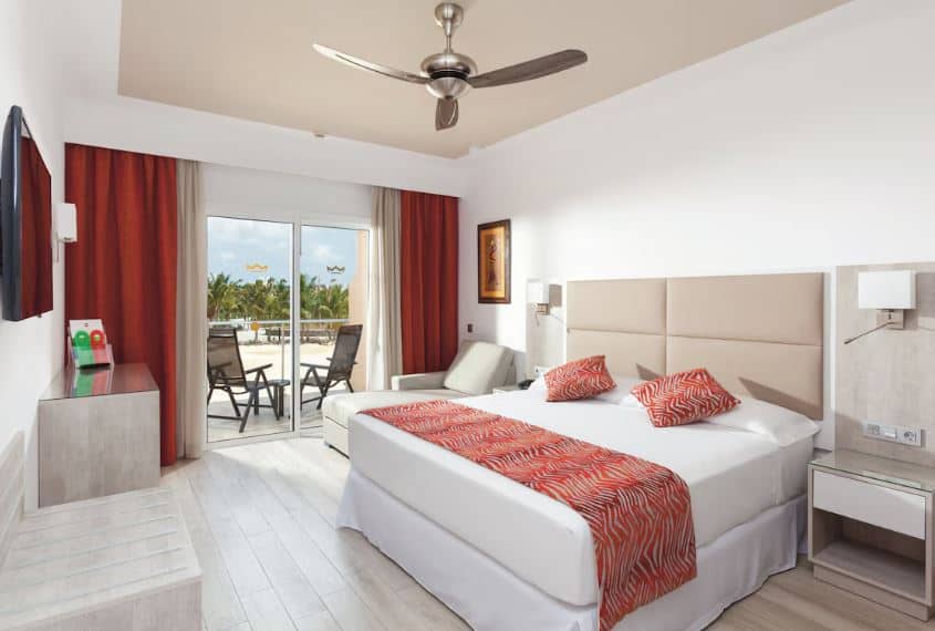 bedroom with balcony at Hotel Riu Cabo Verde in Sal